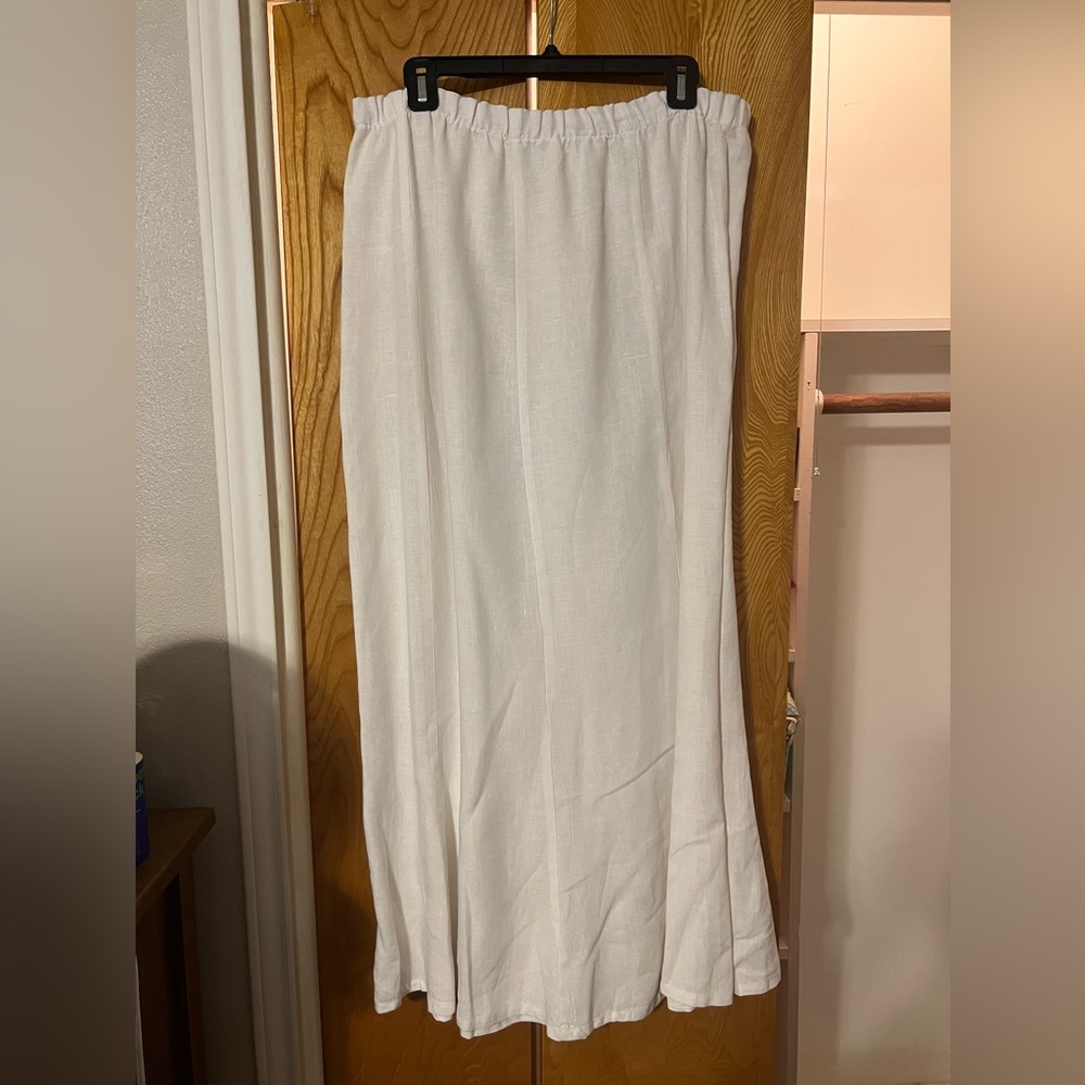 Linen Long Skirt- size Large